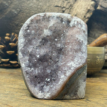 Load image into Gallery viewer, Freestanding Brazilian Sugar Amethyst (580g)