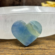 Load image into Gallery viewer, Fluorite Hearts