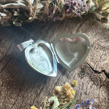 Load image into Gallery viewer, Sterling Silver Heart Shaped Locket.