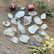 Load image into Gallery viewer, Herkimer Diamond (Small, Medium)