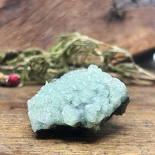 Load image into Gallery viewer, Prehnite