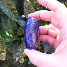 Load image into Gallery viewer, Lapis Lazuli Shaped Palmstone