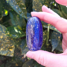 Load image into Gallery viewer, Lapis Lazuli Shaped Palmstone
