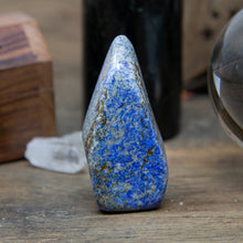 Load image into Gallery viewer, Lapis Lazuli Free Form 110g