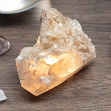 Load image into Gallery viewer, Shamanic Natural Citrine 107g