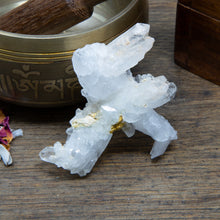 Load image into Gallery viewer, Clear Quartz Cluster 33g