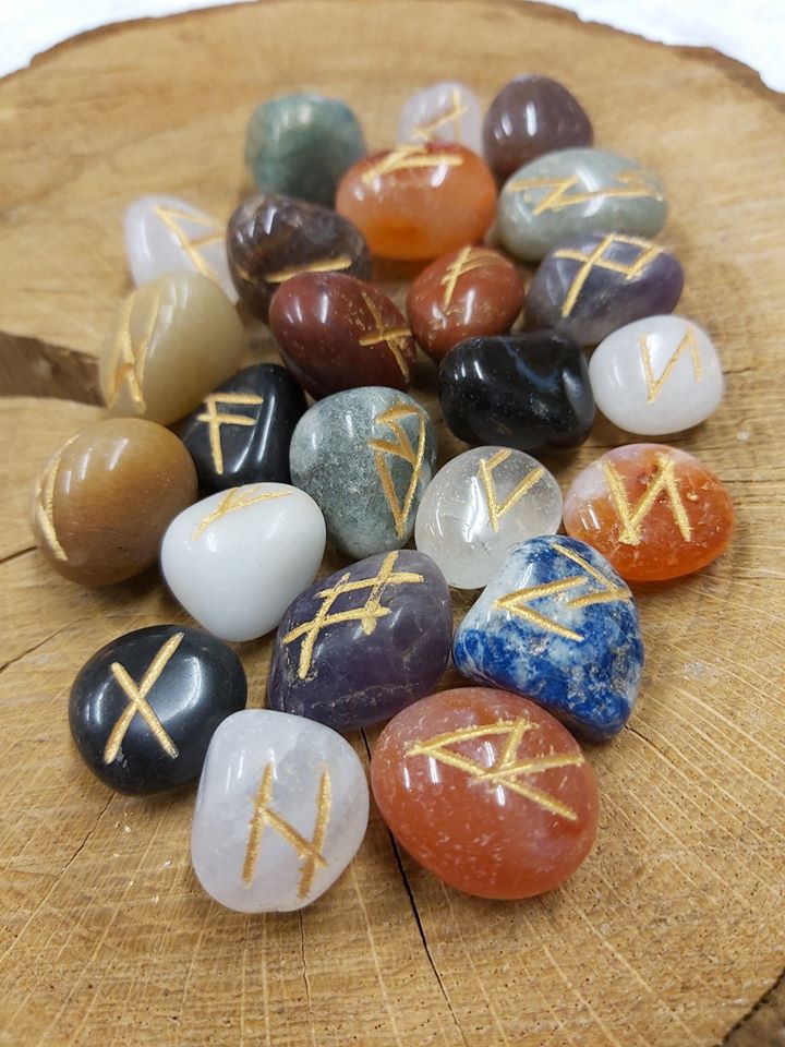 Crystal Runes – shopkyro