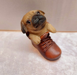 Vivid arts puppy in boot - pug