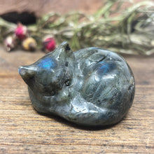 Load image into Gallery viewer, Labradorite Cat Carving
