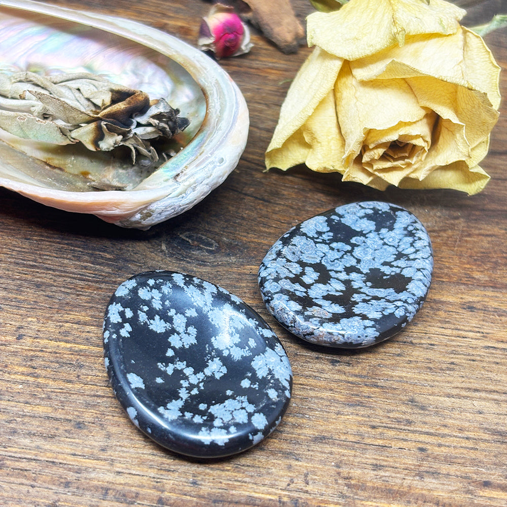 Snowflake Obsidian Worry Stone