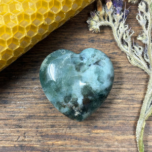 Small Green Moss Agate Heart