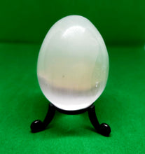 Load image into Gallery viewer, Selenite polished Egg
