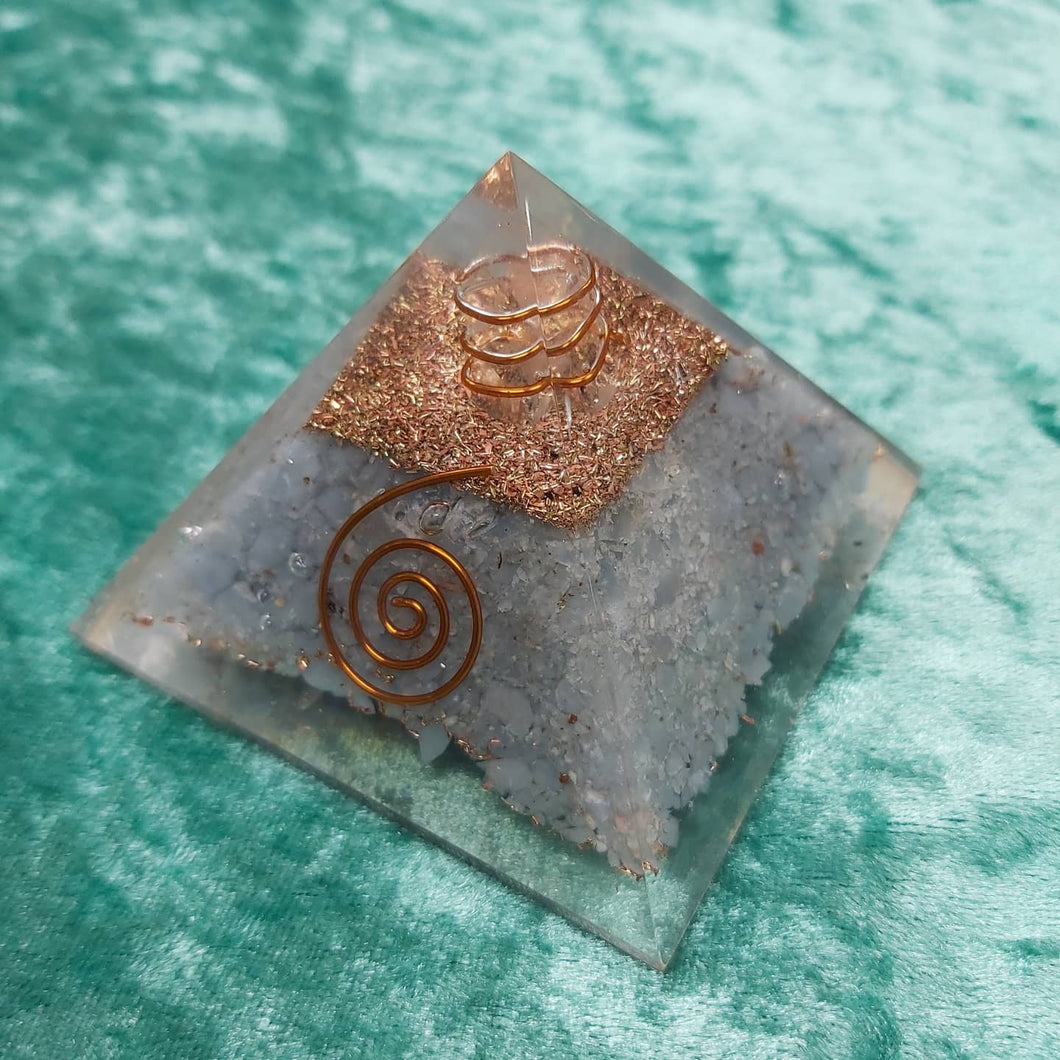 Angelite, Quartz & Copper Orgonite Pyramid