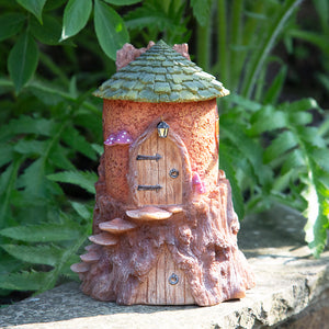 Rustic Stump Cottage - Miniature World
