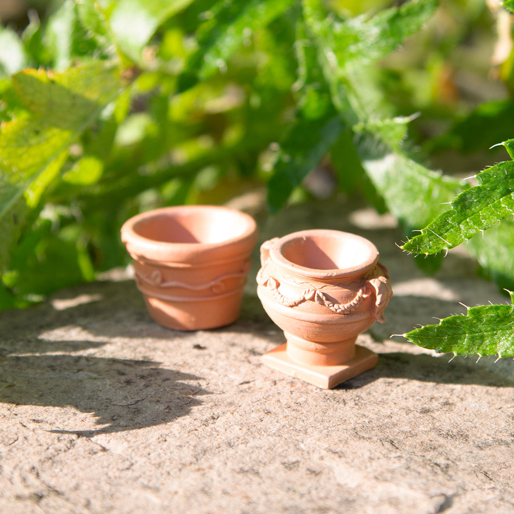 Terracotta Pots - Miniature World