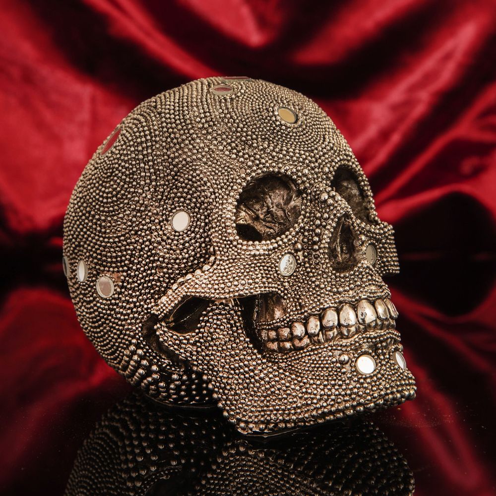 Diamante Skull with Mirror Details